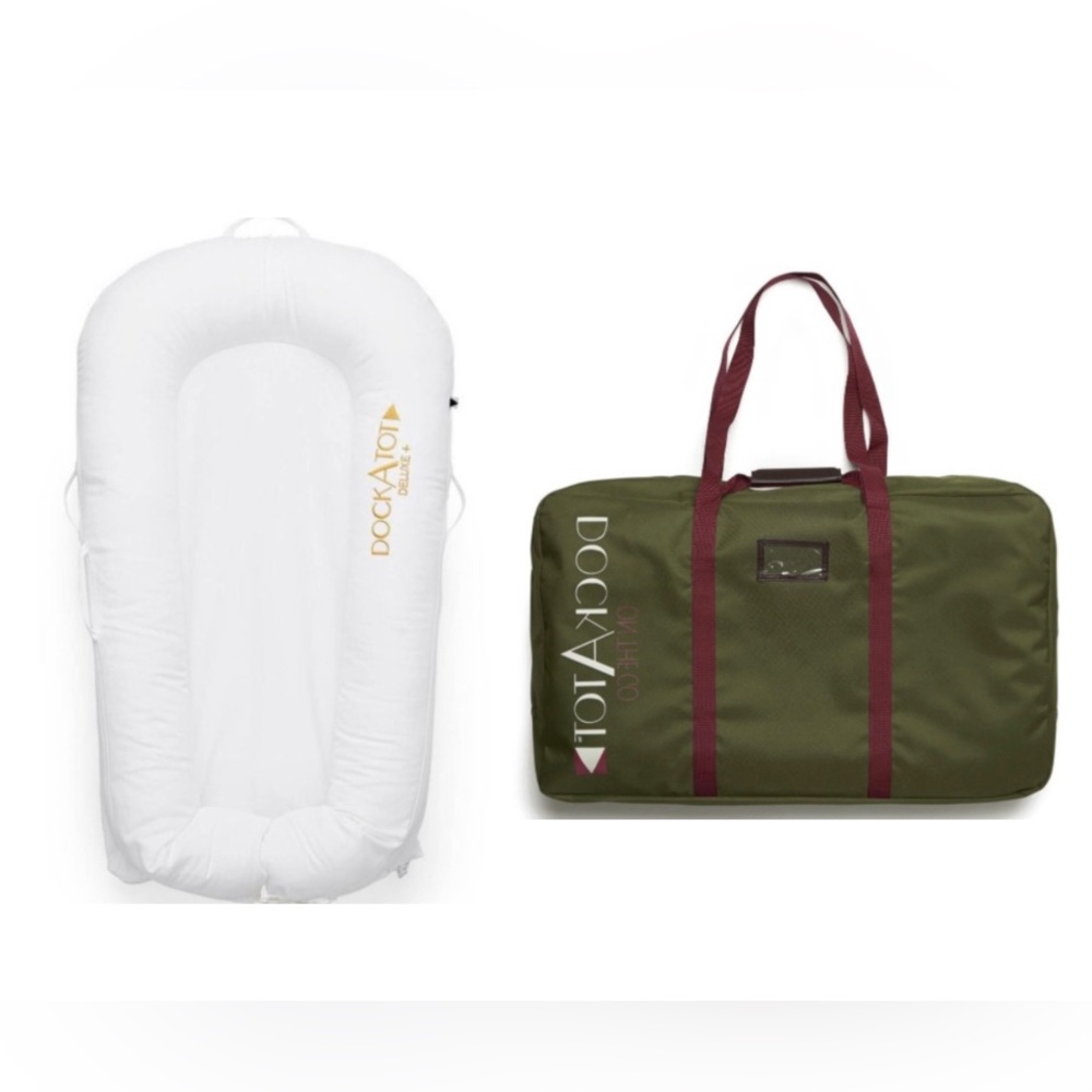 Dock A Tot deluxe with travel bag and cover